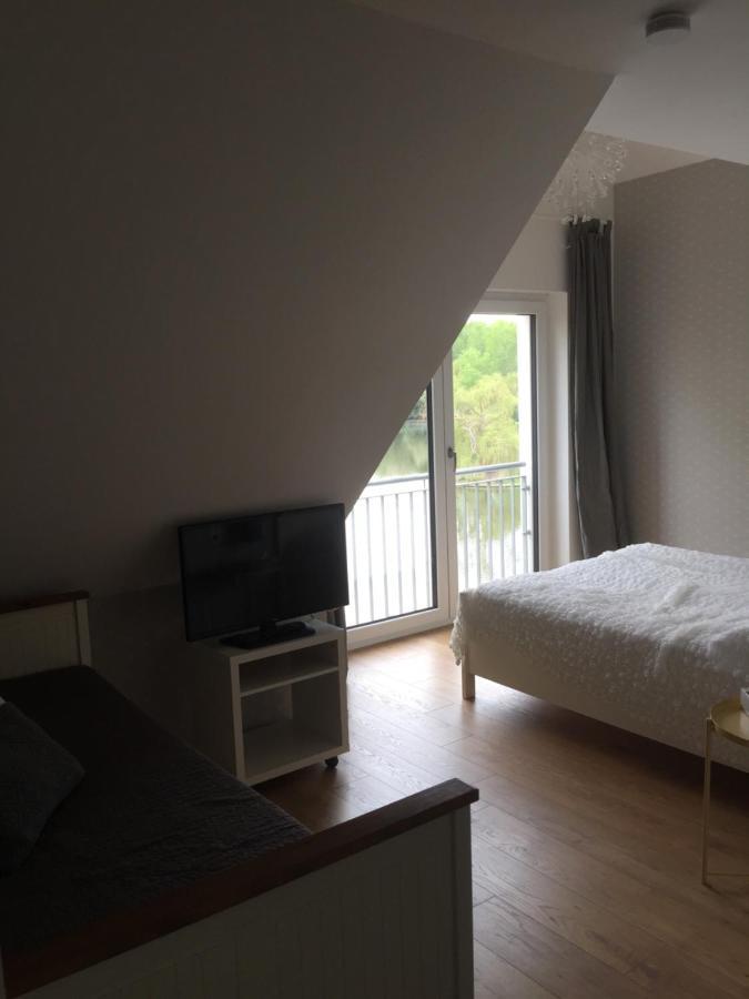 Sömmerda Familienfreundliche Ferienwohnung Am See מראה חיצוני תמונה
