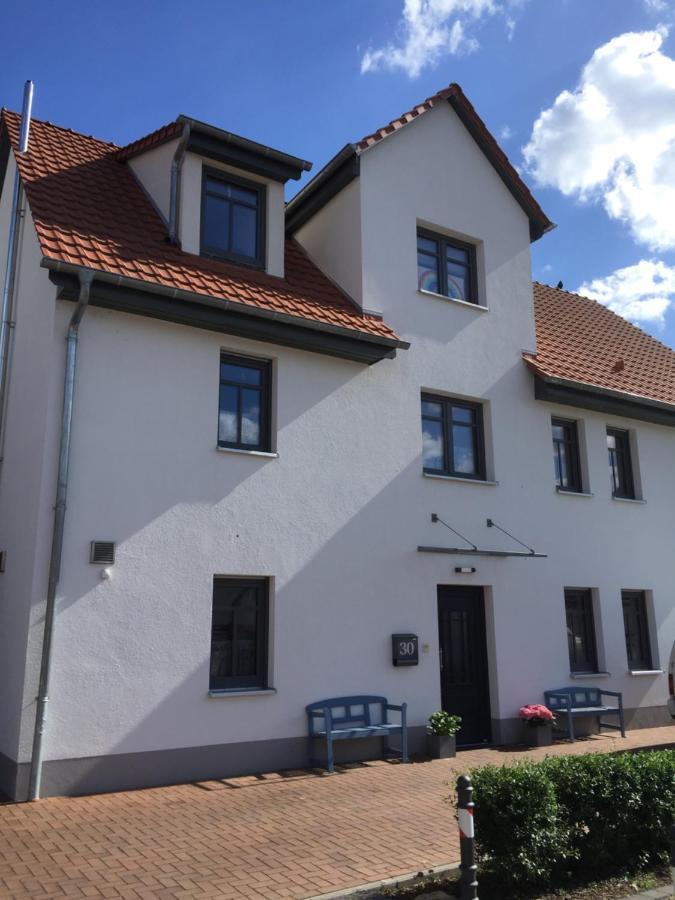 Sömmerda Familienfreundliche Ferienwohnung Am See מראה חיצוני תמונה